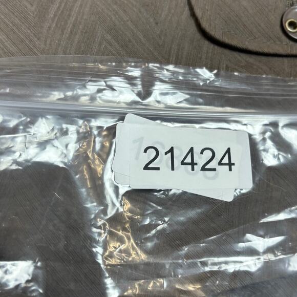 Trina Turk Stretch Chevron Mini Shorts Women's 4 Preppy Minimalist - Picture 9 of 9